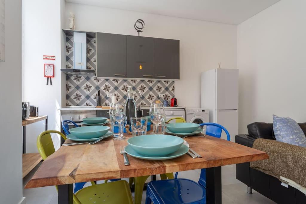Unique & Super Aircon & Lift Apartment *